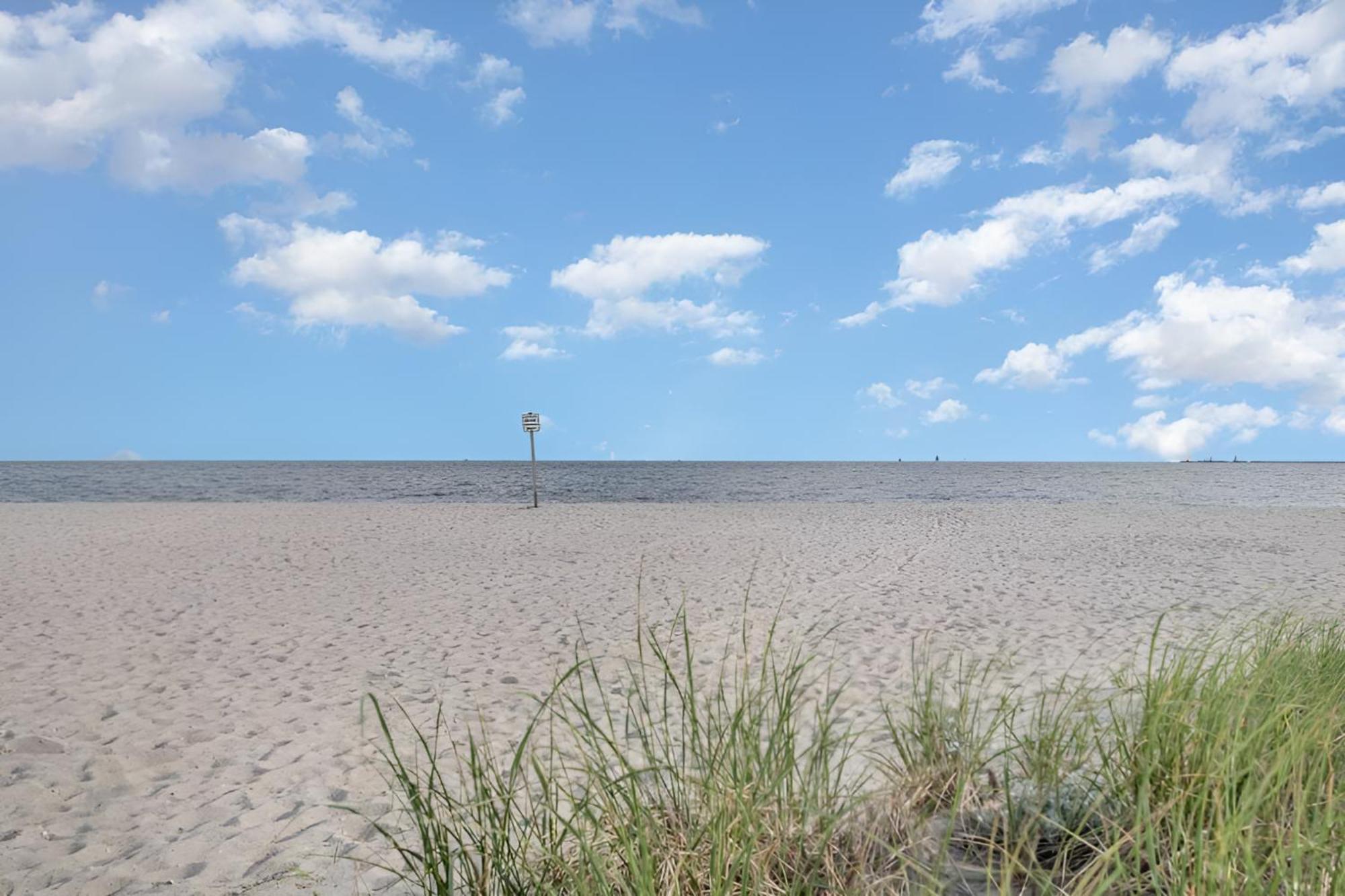 Renovated & Sophisticated Home Near Beach & Shops! Barnstable Eksteriør bilde