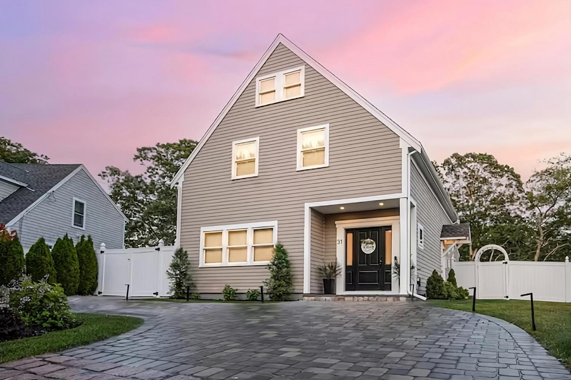 Renovated & Sophisticated Home Near Beach & Shops! Barnstable Eksteriør bilde